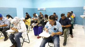 Ketua DPC Partai Demokrat Tanjab Barat Jamal Darmawan dan bacaleg DPRD Kab/Kota, DPRD Provinsi Mengikuti tes Kesehatan di RUSD KH. Daud Arif Kuala Tungkal. 