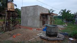 Proyek Pembangunan Gedung Penyuluhan Pertanian di Kecamatan Marosebo Ulu, Batanghari. Foto : bj