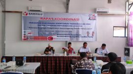 Ketua Bawaslu Tarmuzi, S.Pd.I saat Membuka Langsung Rakor Bersama Ketua Panwascam dan Kasek se-Kabupaten Tanjab Timur, Rabu (15/11/2023). Foto : bj