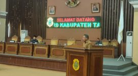 Sekda Sapril saat Menyampaikan Sambutan Bupati Tanjabtim Atas Penetapan Propemperda Tahun 2024, Selasa (19/03/2024). Foto : bj