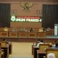 Pimpinan dan Anggota DPRD Tanjab Timur Menggelar Rapat Paripurna Pandangan Umum Fraksi-fraksi, Selasa (26/03/2024). Foto : bj