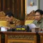 Ketua DPRD, Mahrup, SE saat Memimpin Rapat Paripurna Penyampaian LKPJ Bupati Tanjab Timur tahun 2023, Senin (25/03/2024). Foto : bj