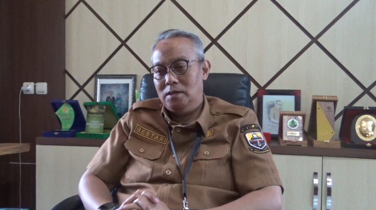 Kepala Dinas Kehutanan Provinsi Jambi, Akhmad Bestari. FOTO : ist