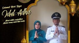 Kades Lagan Ulu, Geragai, M. Zia Ul Azmi beserta Istri.