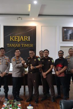 Perkuat Sinergitas Antar Aparat Penegak Hukum, Kapolres Tanjab Timur Jalin Silaturahmi dengan TNI dan Kejaksaan